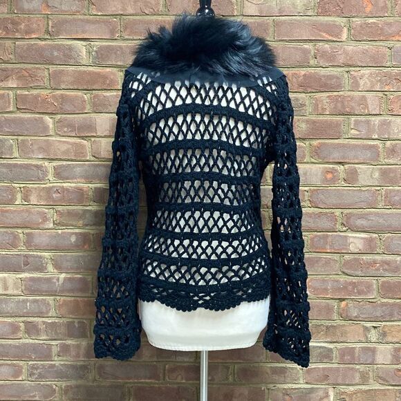 Olivia M. Black Faux Fur Cardigan Sweater Size Large NWT - Picture 4 of 6